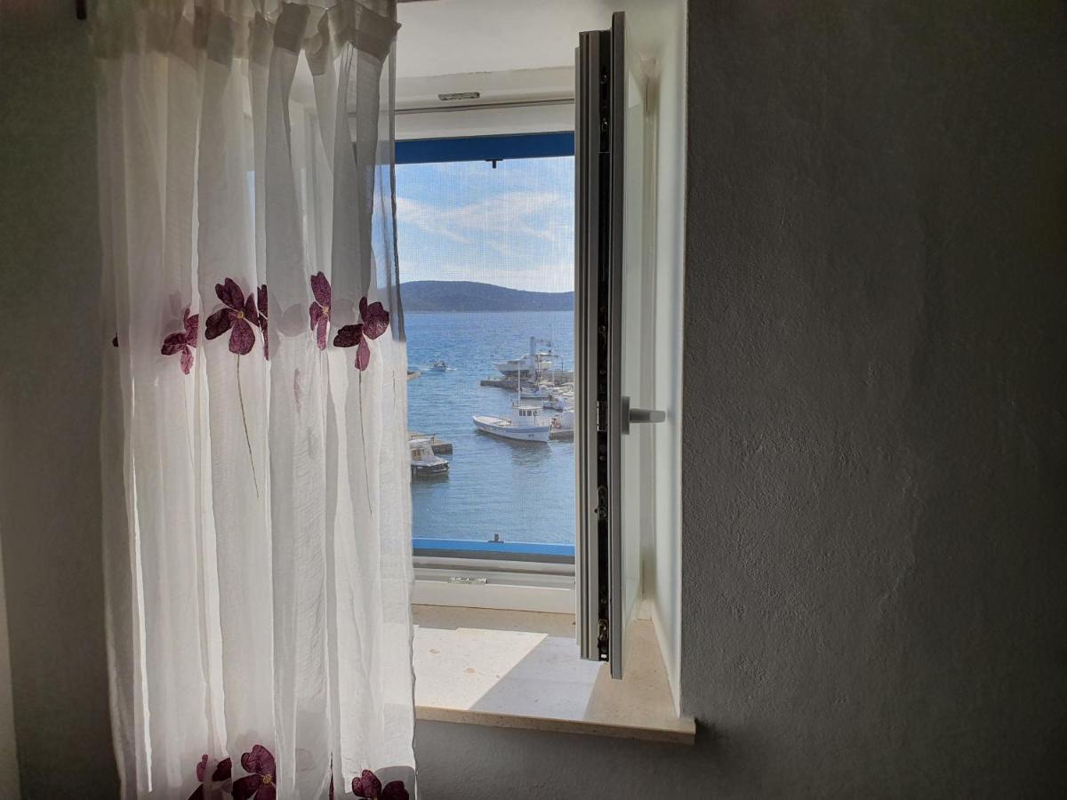 Apartaments Ukic Đảo Prvić Ngoại thất bức ảnh